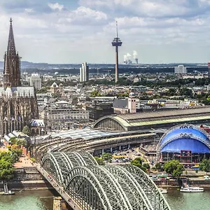 Express Cologne By Ihg Otel Troisdorf